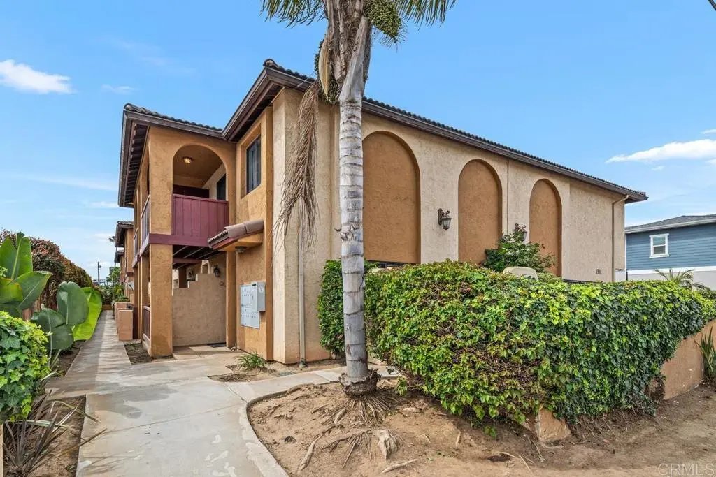 1351 Holly Avenue Q, Imperial Beach, CA — listing photo 1