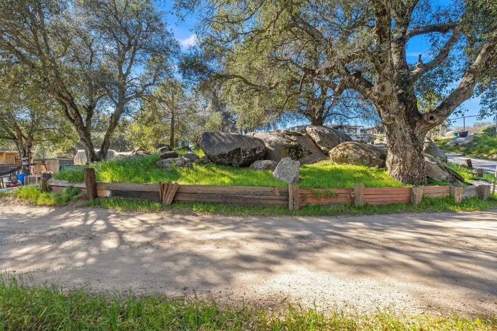18565 Keyes Drive, Banning, CA — listing photo 1
