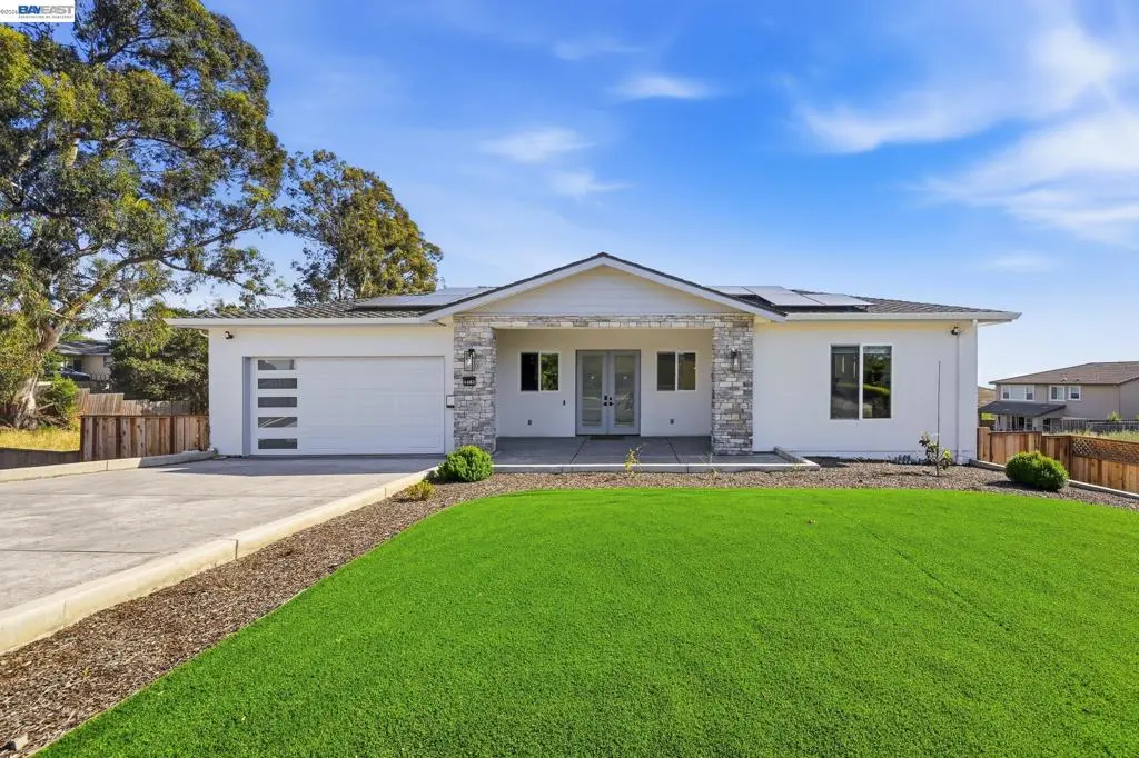 4683 Proctor Rd, Castro Valley, CA — listing photo 1