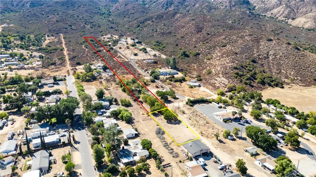 Manufactured On Land for sale at 18921 Grand, Lake Elsinore, CA featuring 3 beds and 2 baths