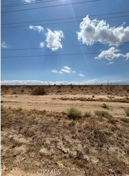 223 E Avenue S, Palmdale, CA — listing photo 1