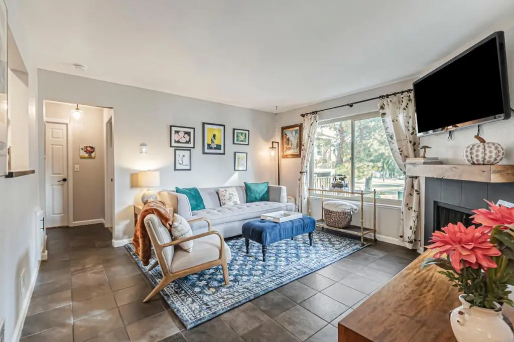 Condominium for sale at 2857 S Bascom Avenue 101, Campbell, CA featuring 1 bed and 1 bath
