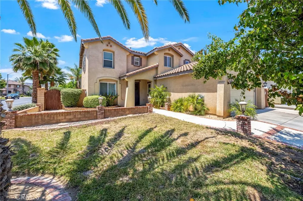 Single Family Residence for sale at 151 Ropango Way, Hemet, CA featuring 5 beds and 3 baths