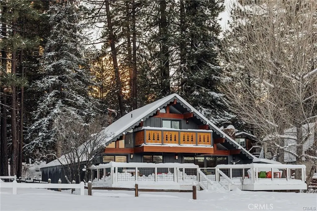 Cabin for rent at 1021 Club View, Big Bear Lake, CA featuring 2 beds and 2 baths
