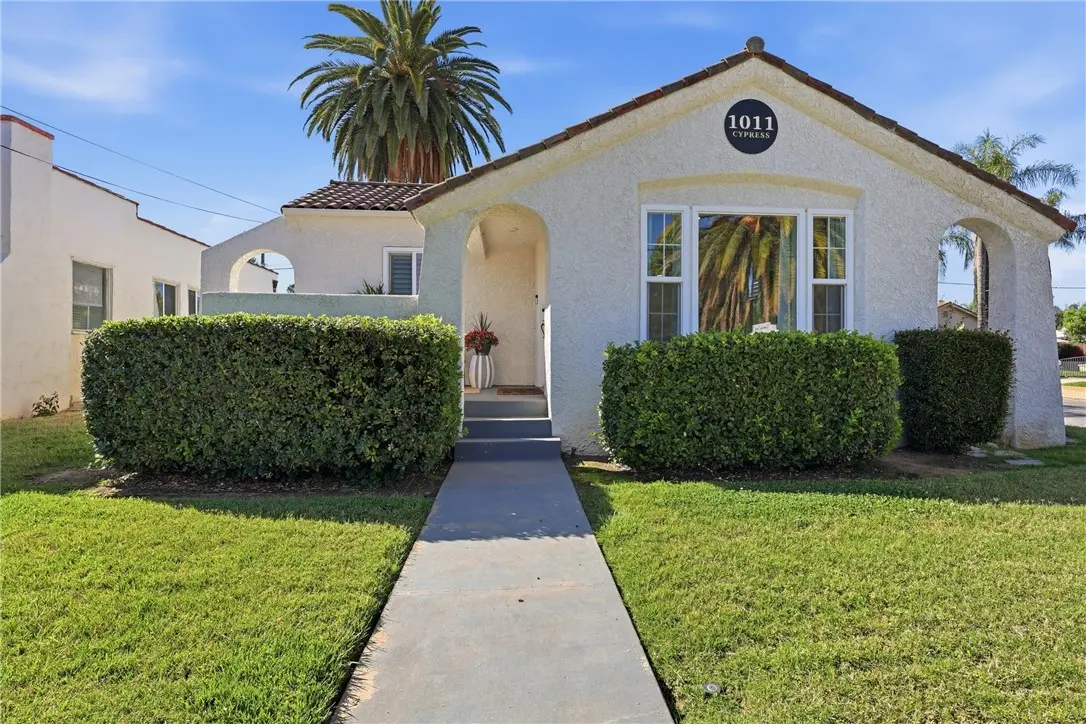 1011 W Cypress, Redlands, CA — listing photo 1