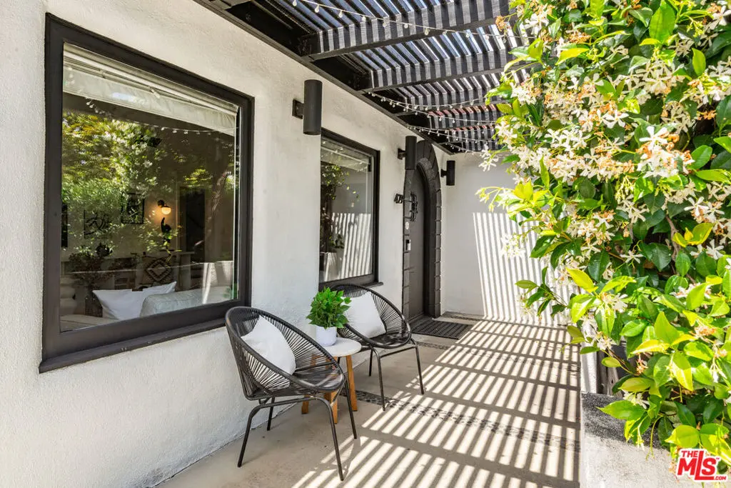 Single Family Residence for sale at 429 N Arden Boulevard, Los Angeles, CA featuring 5 beds and 4 baths
