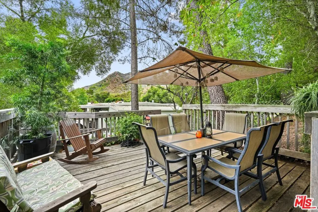 Manufactured In Park for sale at 30473 Mulholland 33, Agoura Hills, CA featuring 3 beds and 2 baths