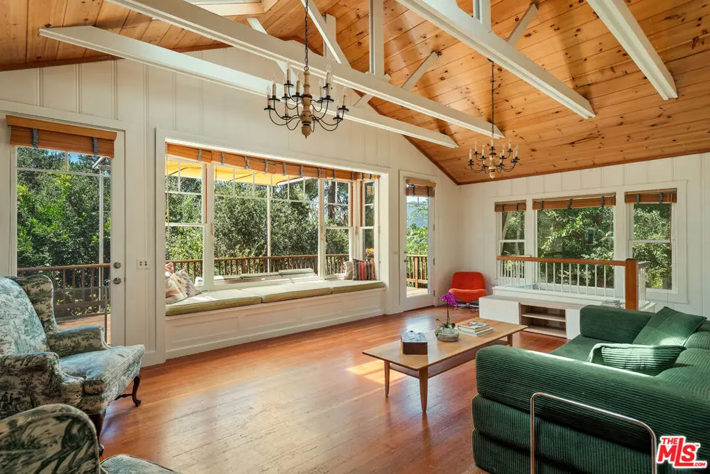 20930 Shady Lane, Topanga, CA — listing photo 1