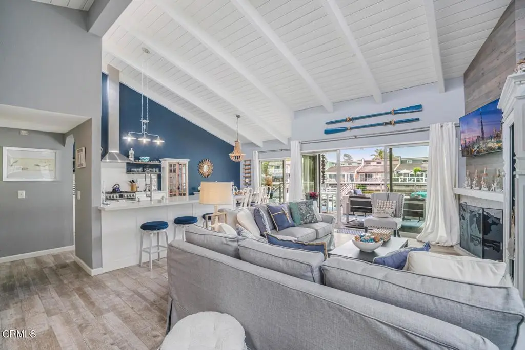 Single Family Residence for sale at 4624 Falkirk, Oxnard, CA featuring 2 beds and 2 baths