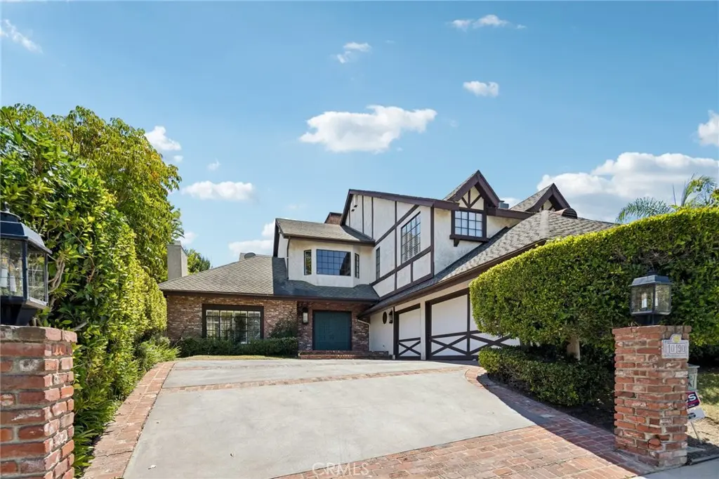 Single Family Residence for sale at 10190 Baywood Court, Los Angeles, CA featuring 4 beds and 3 baths