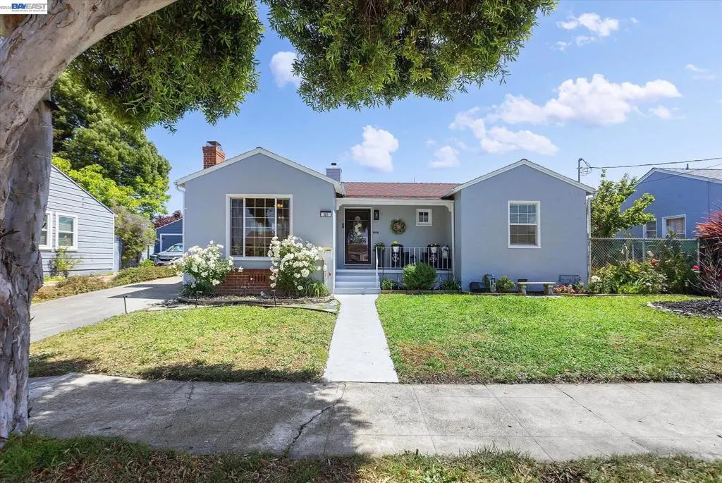 Single Family Residence for sale at 381 Lexington Ave, San Leandro, CA featuring 4 beds and 2 baths