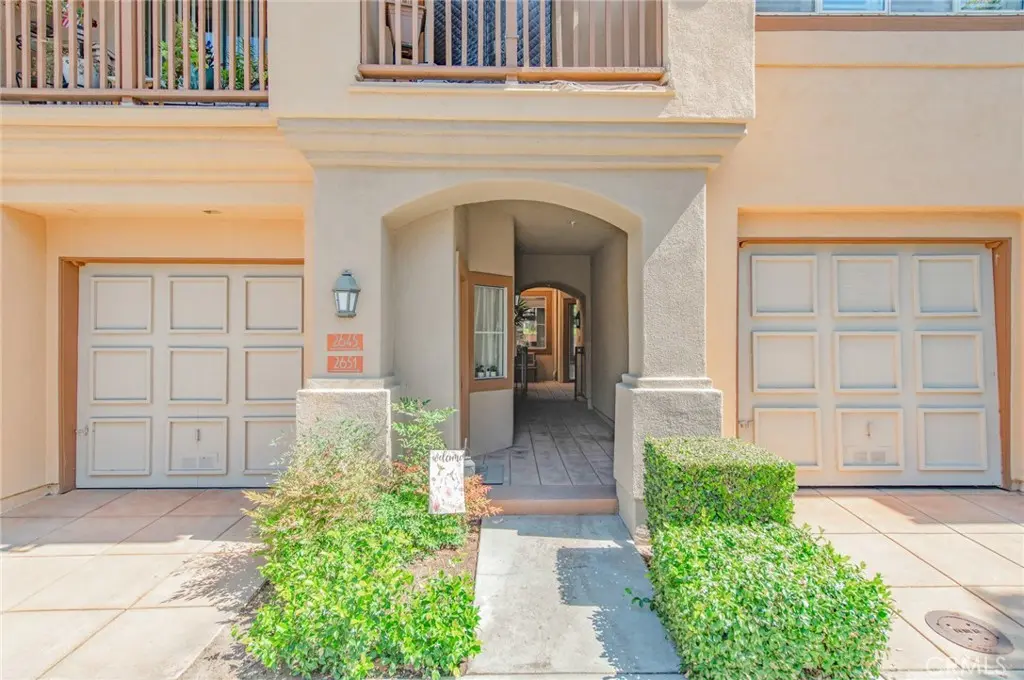 Condominium for sale at 2645 Dunstan, Tustin, CA featuring 2 beds and 3 baths