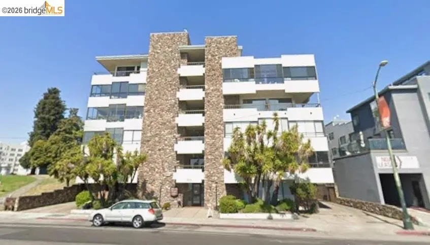 Condominium for sale at 1830 Lakeshore Avenue 207, Oakland, CA featuring 2 beds and 2 baths