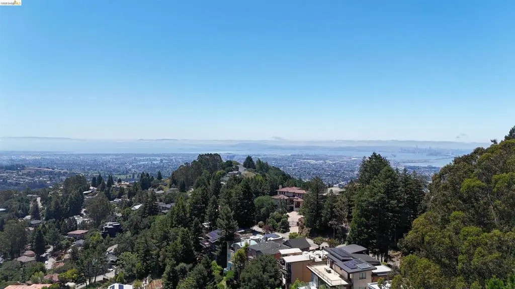 7150 Marlborough, Oakland, CA — listing photo 1