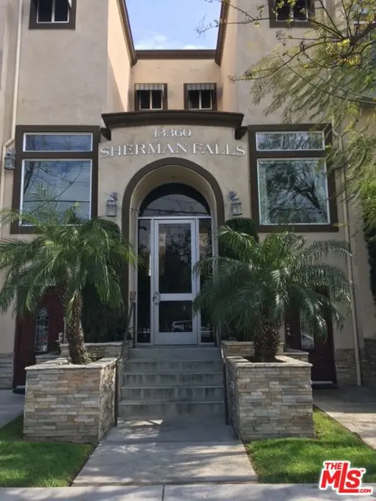 13360 Burbank Boulevard 10, Sherman Oaks, CA — listing photo 1