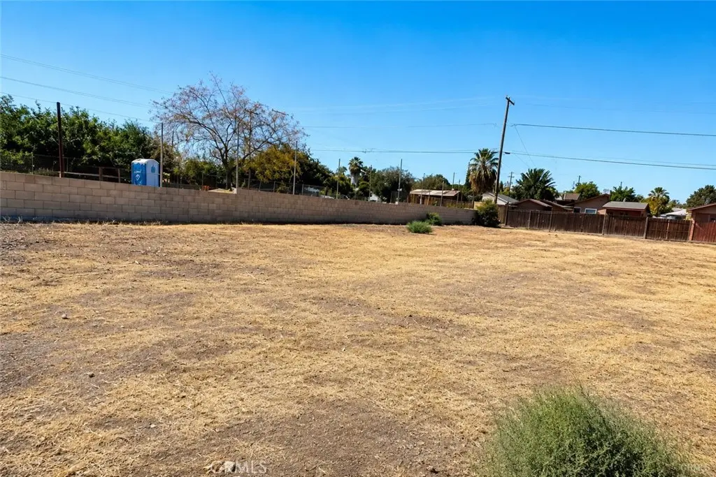 429 Eastern Avenue, Taft, CA — listing photo 1