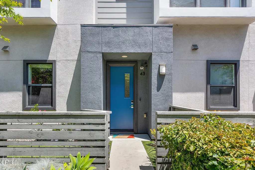 Single Family Residence for sale at 3943 N Eagle Rock Boulevard 43, Los Angeles, CA featuring 4 beds and 4 baths