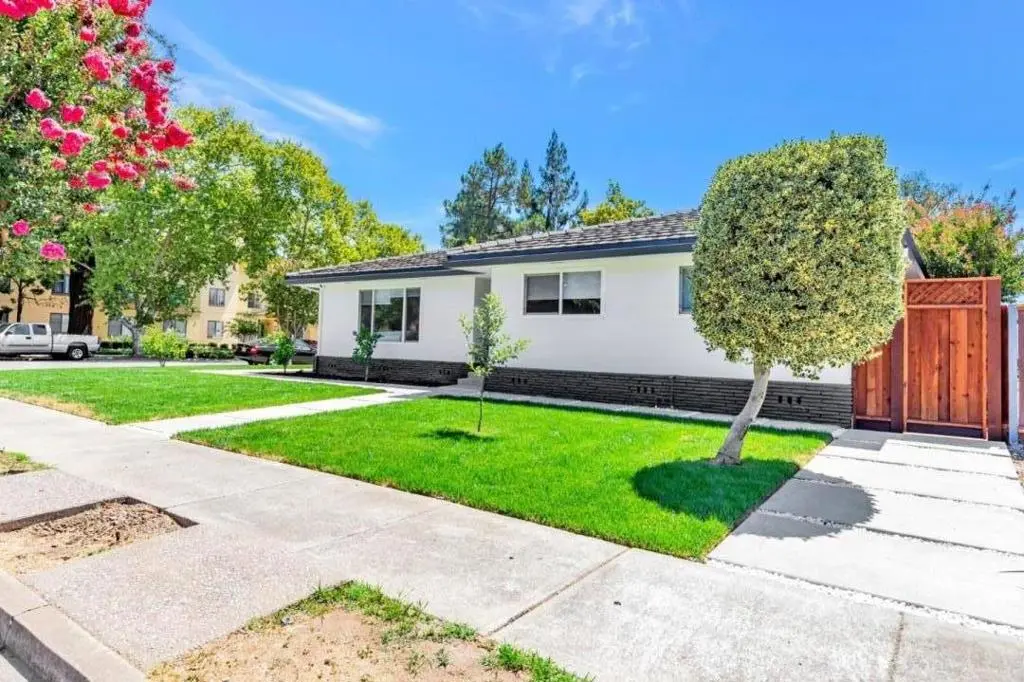 700 Eschenburg Drive, Gilroy, CA — listing photo 1
