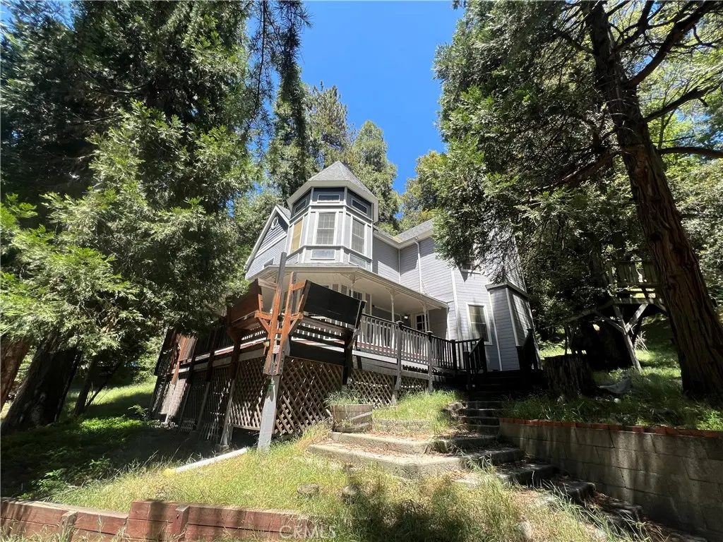 25010 Valle, Crestline, CA — listing photo 1
