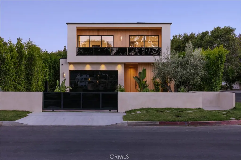 14758 Morrison Street, Sherman Oaks, CA — listing photo 1