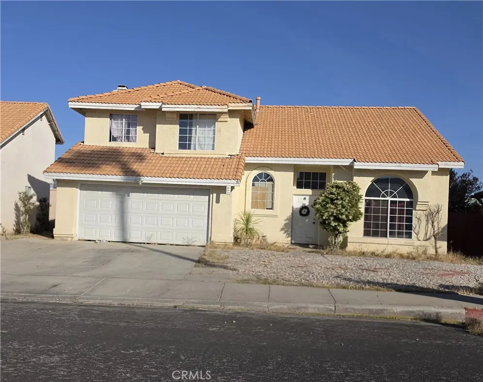 Single Family Residence for sale at 14617 Pony Trail, Victorville, CA featuring 4 beds and 3 baths