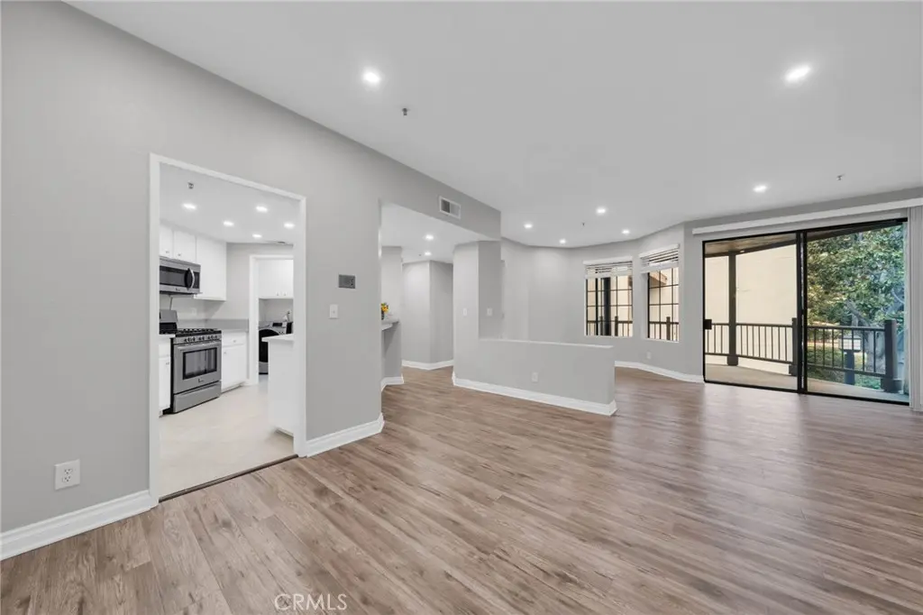 Condominium for sale at 2559 Plaza Del Amo 215, Torrance, CA featuring 1 bed and 2 baths