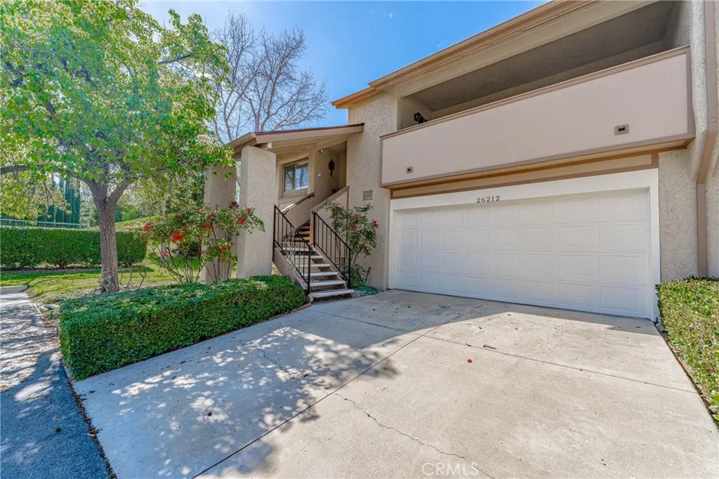 26212 Rainbow Glen, Newhall, CA — listing photo 1