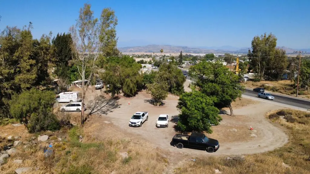 2 4th Street, Perris, CA — listing photo 1
