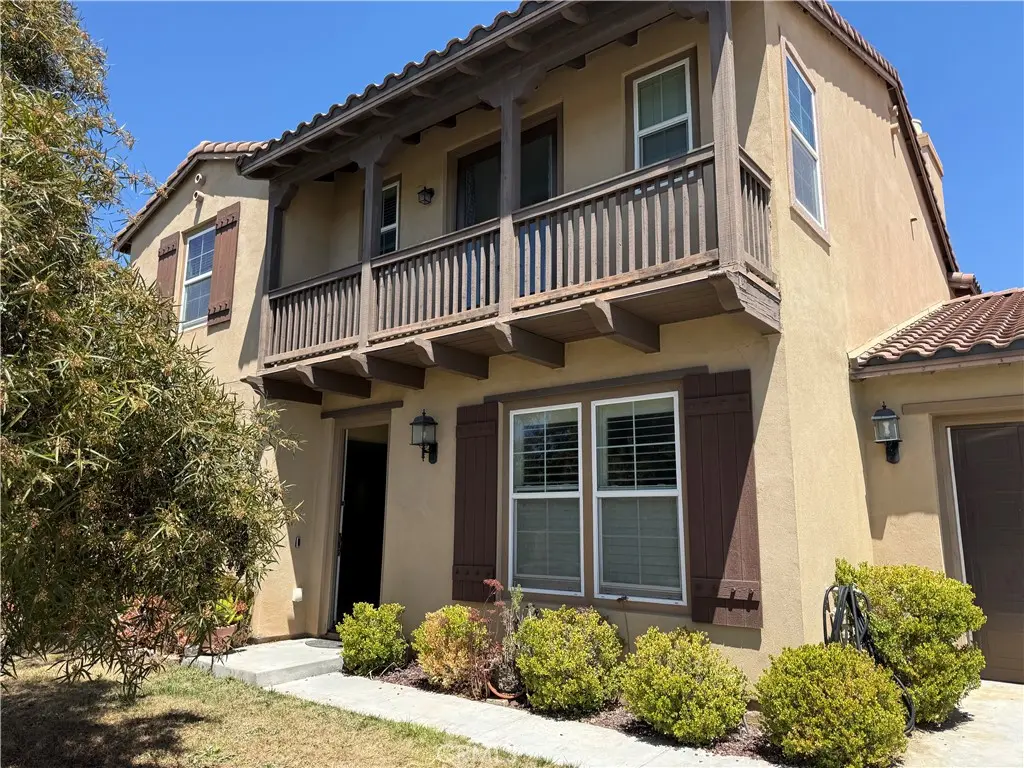 Single Family Residence for sale at 23970 Doheny Circle, Wildomar, CA featuring 4 beds and 5 baths