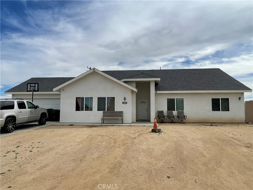7800 Bay Avenue, California City, CA — listing photo 1