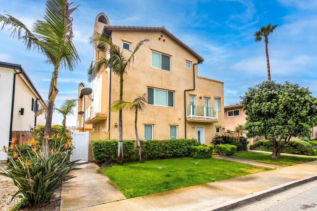 Townhouse for sale at 5442 Driftwood Street, Oxnard, CA featuring 3 beds and 3 baths