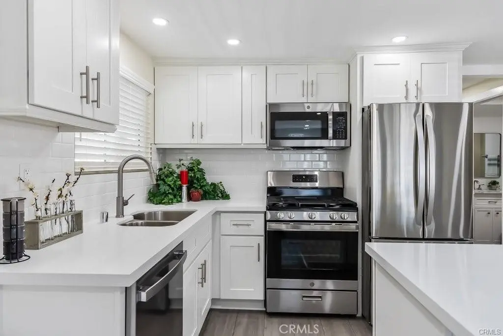 Manufactured In Park for sale at 19361 Brookhurst Street 184, Huntington Beach, CA featuring 2 beds and 2 baths