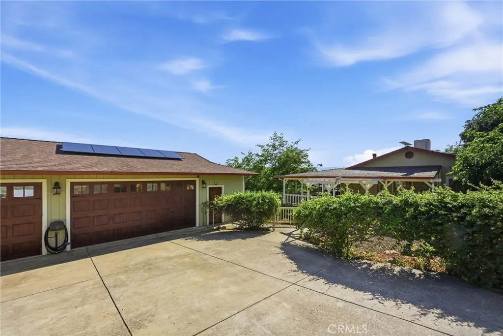 20257 Indian Rock Road, Hidden Valley Lake, CA — listing photo 1
