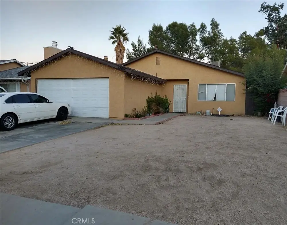Single Family Residence for sale at 44436 Watford, Lancaster, CA featuring 3 beds and 2 baths