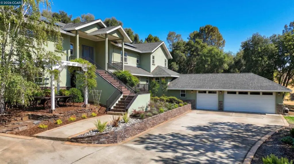 Single Family Residence for sale at 293 Blair Mine Rd, Angels Camp, CA featuring 4 beds and 3 baths