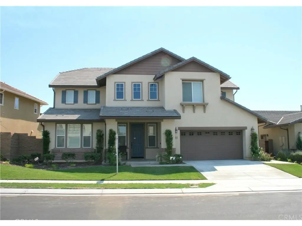 Single Family Residence for sale at 10926 Playa Del Sol, Riverside, CA featuring 6 beds and 4 baths