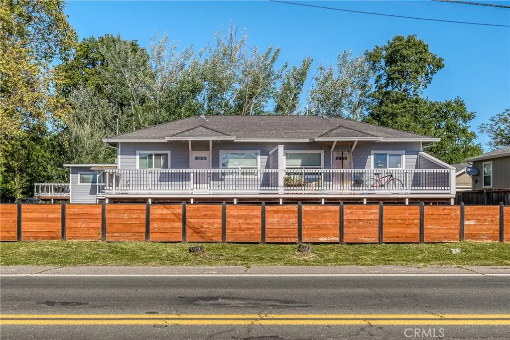 3143 Lakeshore, Lakeport, CA — listing photo 1