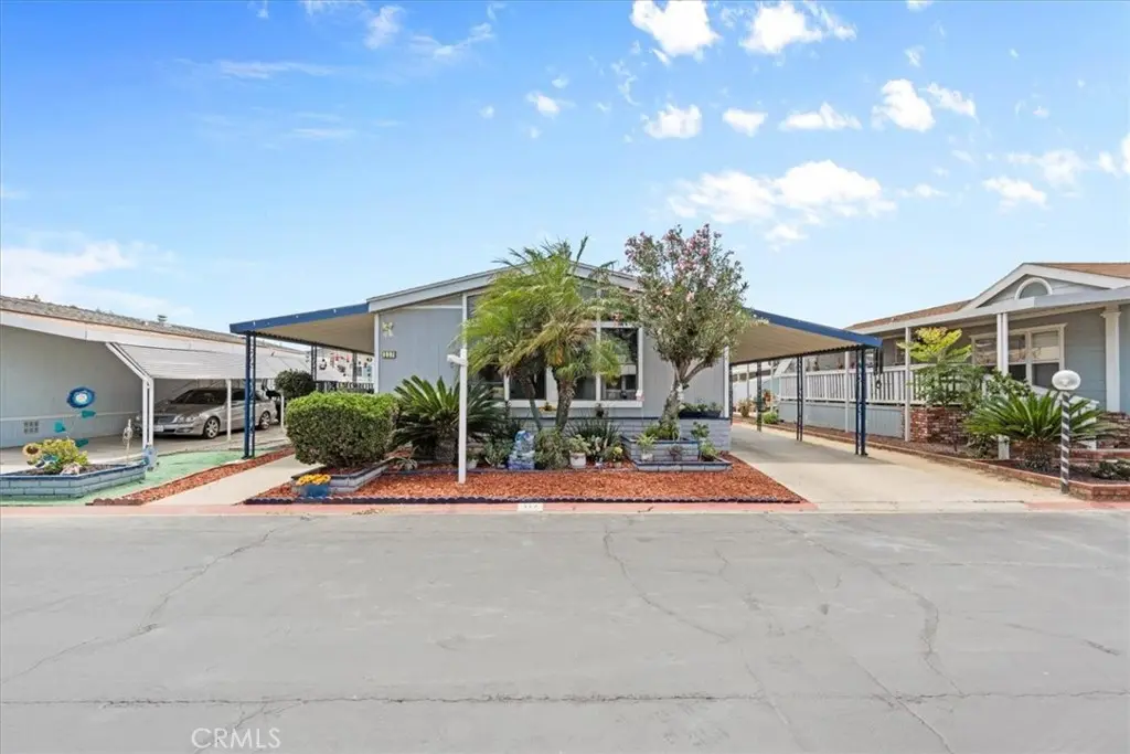 Manufactured In Park for sale at 1456 E Philadelphia 117, Ontario, CA featuring 2 beds and 2 baths