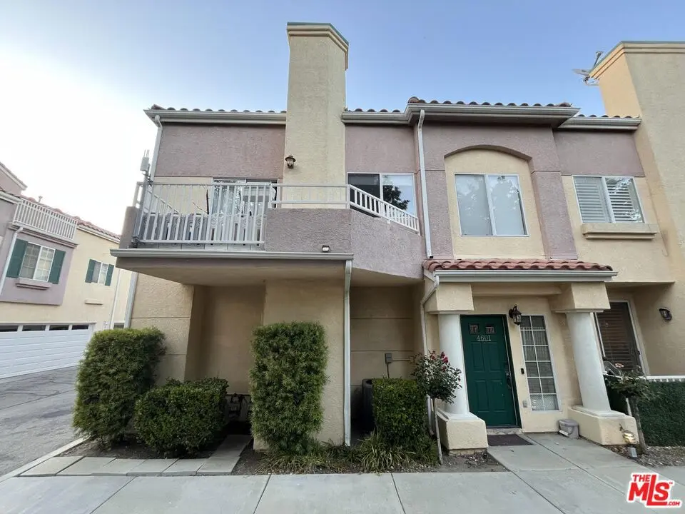 18102 Flynn Drive 4601, Canyon Country, CA — listing photo 1