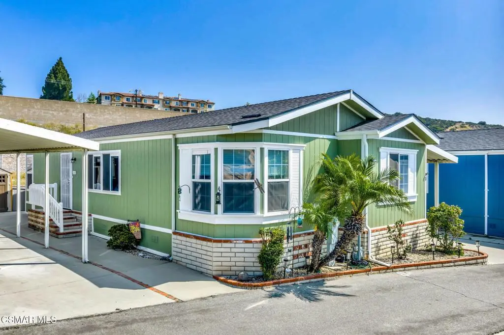 11401 Topanga Canyon Boulevard 8, Chatsworth, CA — listing photo 1