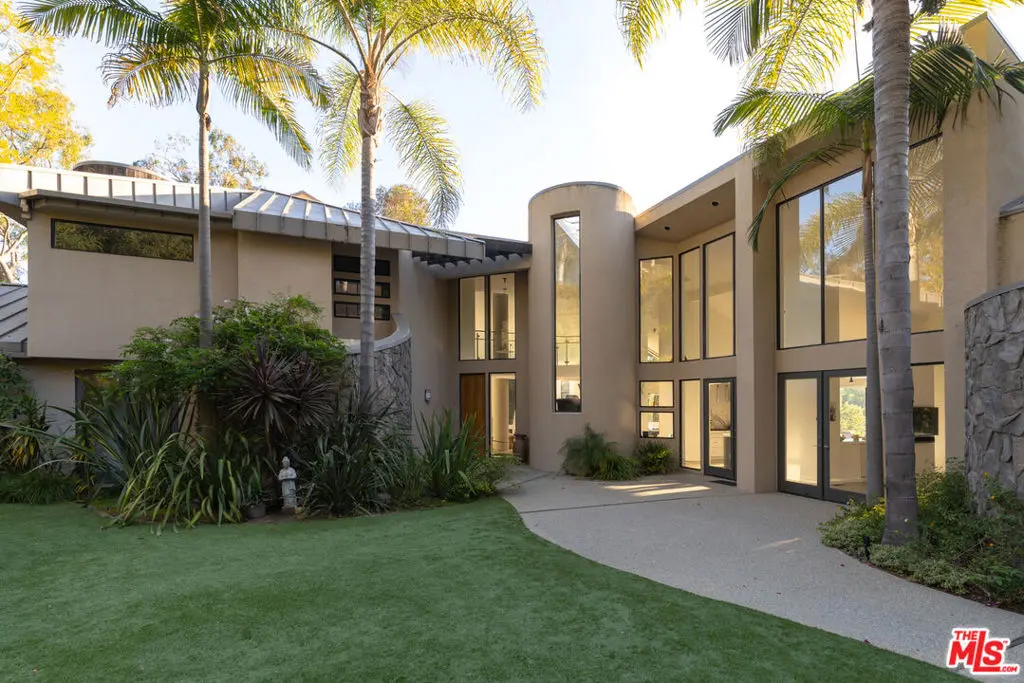 Single Family Residence for sale at 1060 Oakmont Street, Los Angeles, CA featuring 5 beds and 6 baths