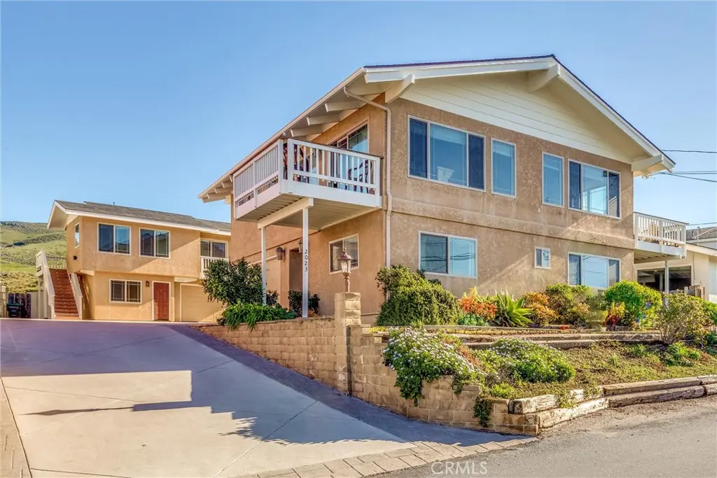 2023 Circle, Cayucos, CA — listing photo 1