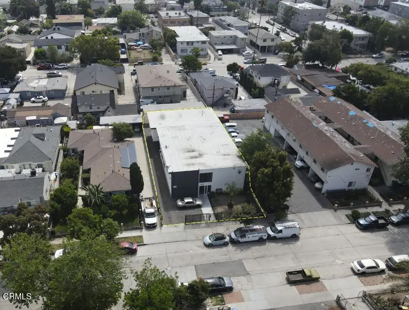 Residential Income for sale at 6722 Troost Avenue, Los Angeles, CA