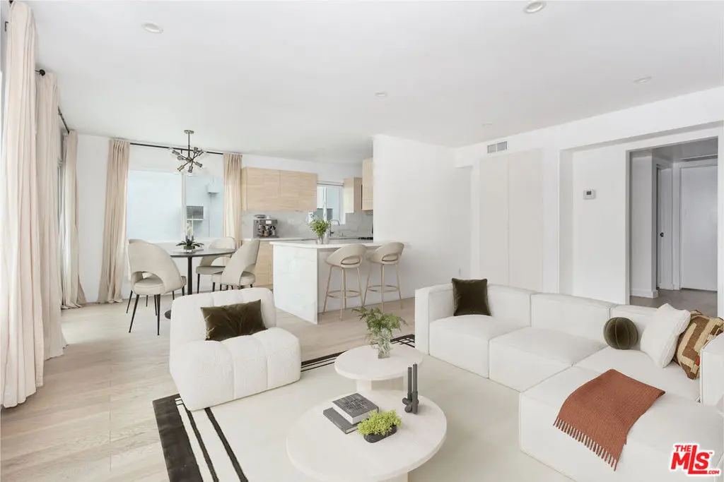 Residential Lease for rent at 560 N KINGS Road 4, Los Angeles, Los Angeles County, CA featuring 2 beds and 2 baths