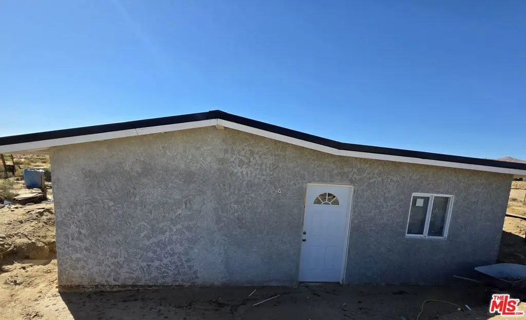 7797 Quartz Road, Mojave, CA — listing photo 1