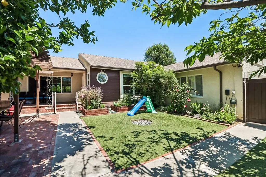 18937 Sylvan Street, Tarzana, CA — listing photo 1