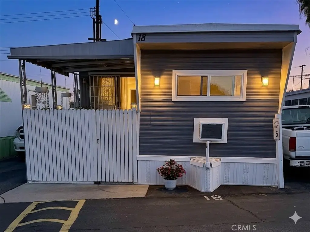 Manufactured In Park for sale at 630 S Maple Avenue 18, Montebello, CA featuring 2 beds and 1 bath