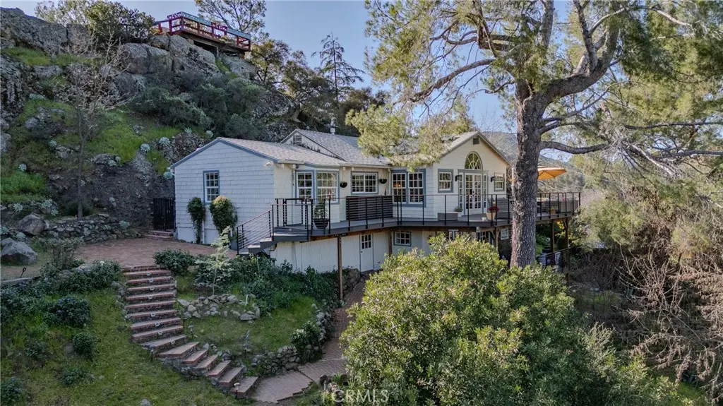 Single Family Residence for sale at 29068 Lake, Agoura Hills, CA featuring 3 beds and 2 baths