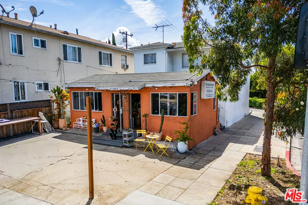 10872 Venice Boulevard, Culver City, CA — listing photo 1