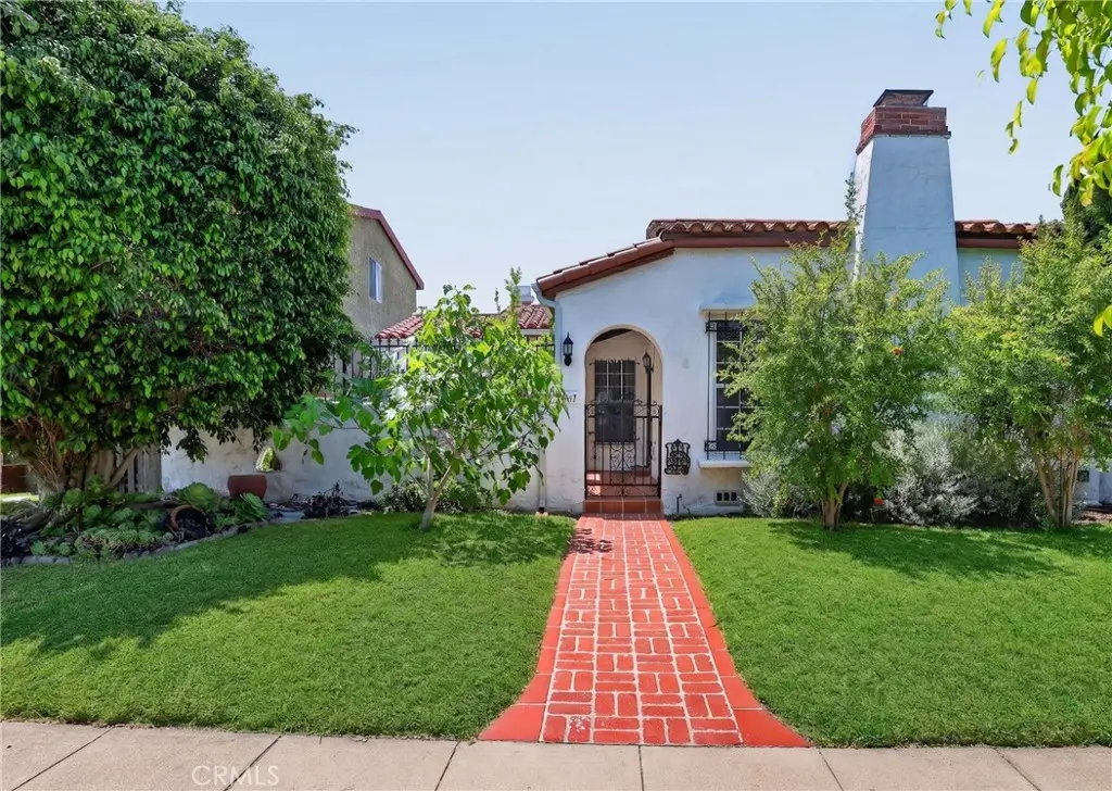 Single Family Residence for sale at 7607 8th Avenue, Los Angeles, CA featuring 3 beds and 2 baths